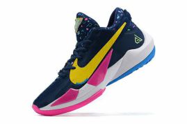 Picture of Zoom Freak Basketball Shoes _SKU978973994365017